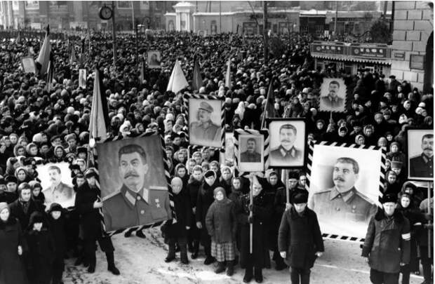 Проводы Сталина как характеристика отношения народа к правителю