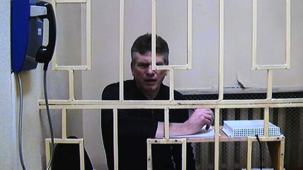 Суд оставил под арестом главного кадровика Минобороны Кузнецова
