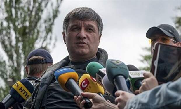 Аваков показал новый современный танк для Нацгвардии