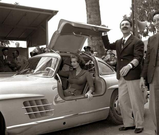 Роскошная Софи Лорен и ее Mercedes-Benz
