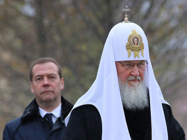 Госдума разрешила засекретить имущество высших чиновников, патриарха и их родственников