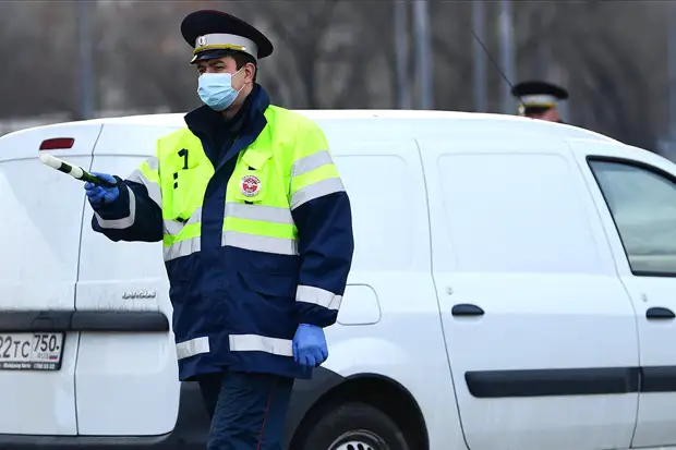 ГАИ столицы разъяснила, чем грозит управление незарегистрированной машиной