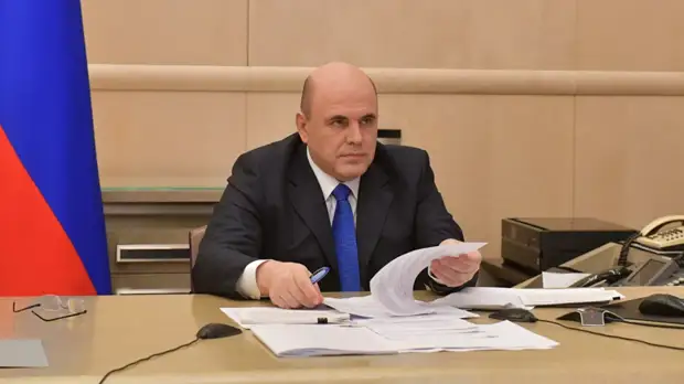 Мишустин поддержал предложение заморозить цены на продукты