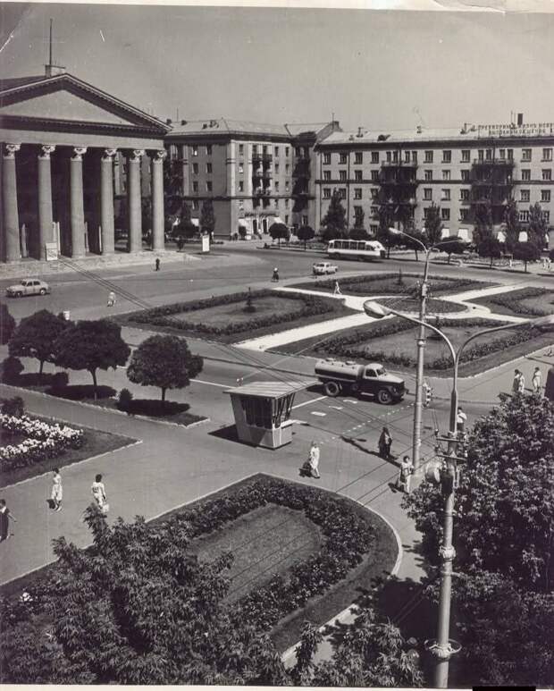 Донецк. Середина 60-х https://t.me/webmoney_dn/310525