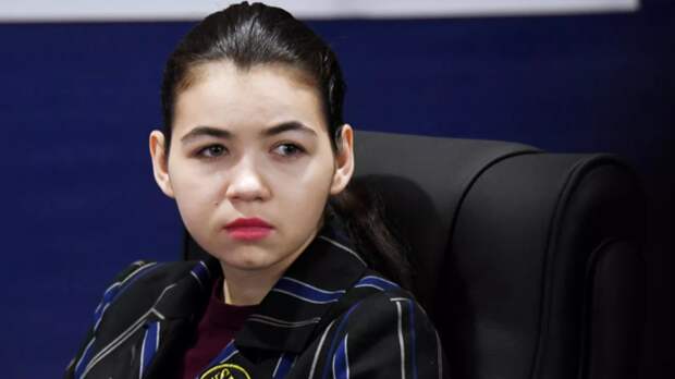 Горячкина сыграла вничью в шестом туре турнира претенденток