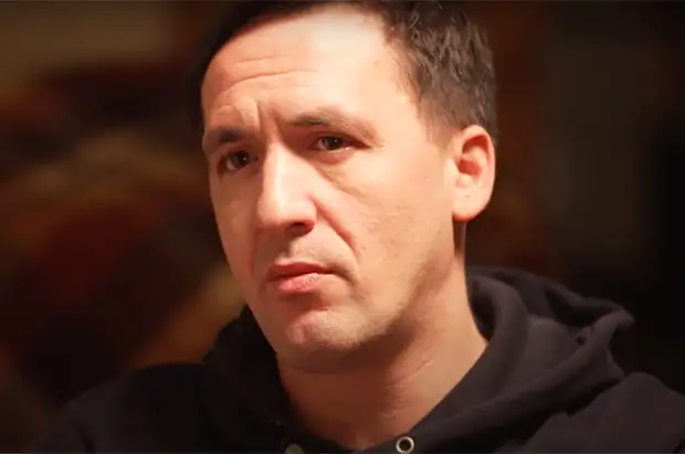 Артур Смольянинов дал редкое интервью и раскритиковал спецоперацию на Украине: "Гибнут мальчики, которые родились при Путине и умерли при нем"