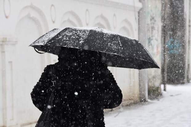 В Крыму ожидается снег, гололедица, местами очень сильные осадки: возможны нарушения транспортного сообщения