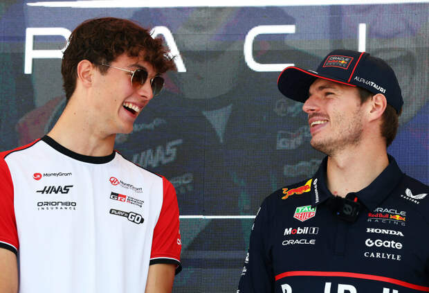 «Ради этого я и живу». Берман – о первой дуэли с Ферстаппеном на трассе