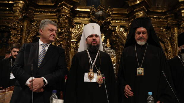 «Порошенко может пойти на крайние меры»: что ждёт УПЦ МП после создания «новой церкви» на Украине