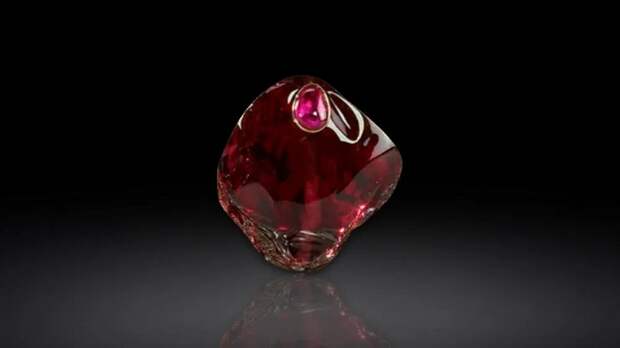 Рубин, наделавший немало шума. /Фото: pikabu.ru