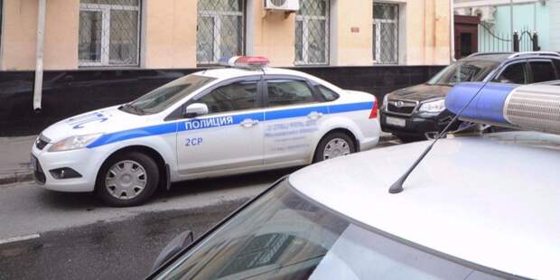 Мужчину на Патриарших задержали из-за невыполнения законных требований полиции/ Фото mos.ru