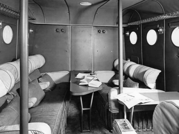 Яркие винтажные фото о том, какими были путешествия в самолете на протяжении 100 лет