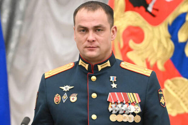 СК назначил 12 экспертиз по делу Героя России, обвиняемого в убийстве девушки в Луганске