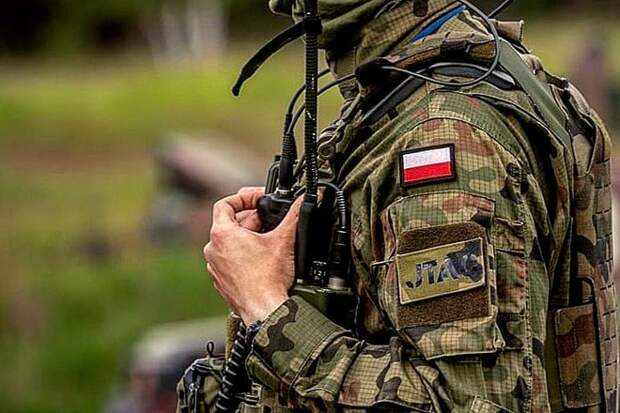 «Сигнал для России»: поляки высмеяли переброску военных к восточной границе