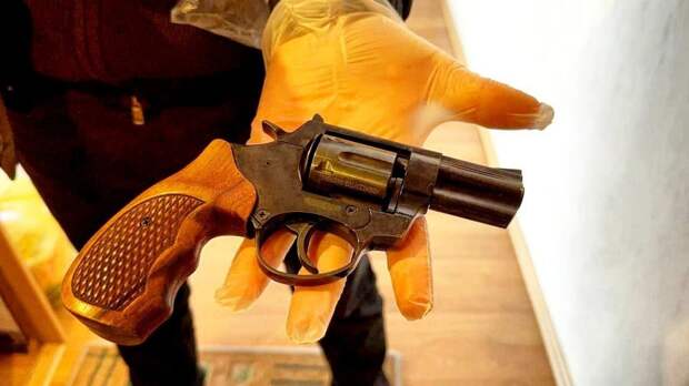 «Пар выпустил», – сотрудник РЖД устроил стрельбу после ссоры с женой