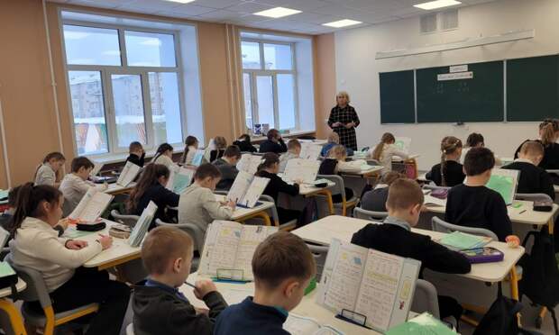 В Няндоме после капитального ремонта открыли школу