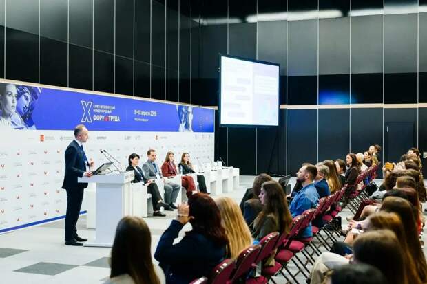 Авито Работа фиксирует рост ожиданий молодежи по зарплатам в Петербурге