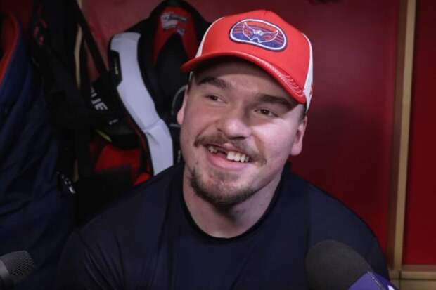 Хоккеиста «Кэпиталз» Алексеева задержали за пьяную драку