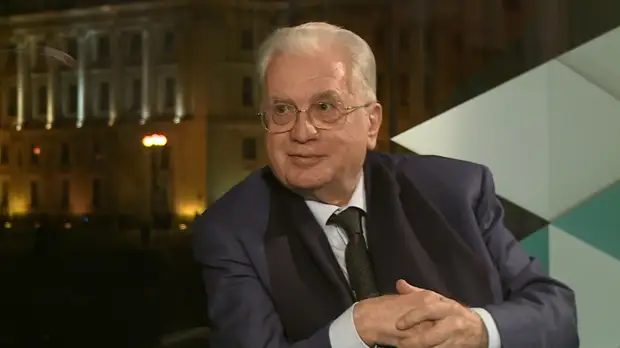 Пиотровский: у футбола есть красота, а есть толпа