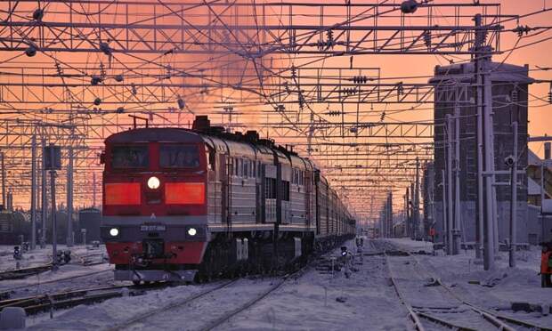 До Санкт Петербурга запустят дополнительные железнодорожные рейсы