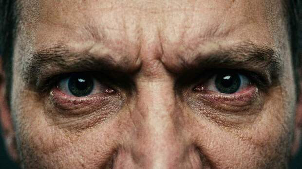 Делягин заявил, что «Алиса» дискриминирует русских по национальному признаку