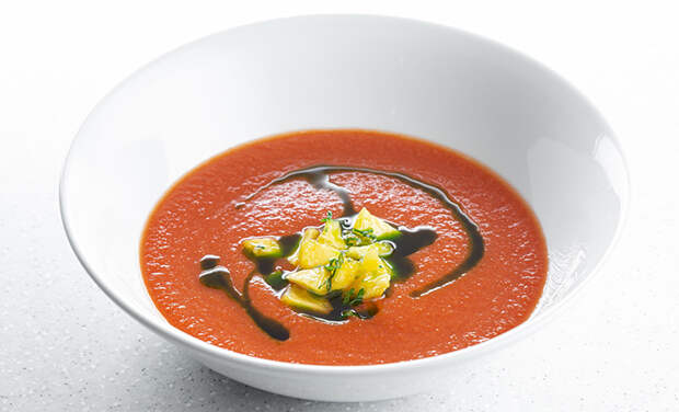 Идеи для легкого ужина от шеф-повара: рецепты бабагануша, карпаччо из томатов и гаспачо с персиками