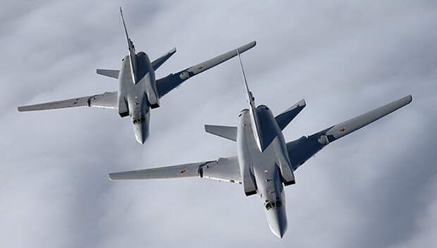 Бомбардировщики Ту-22М3 пролетели над Черным морем