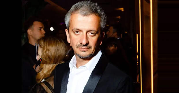 Официально: Константина Богомолова сняли с поста и. о. ректора Школы-студии МХАТ