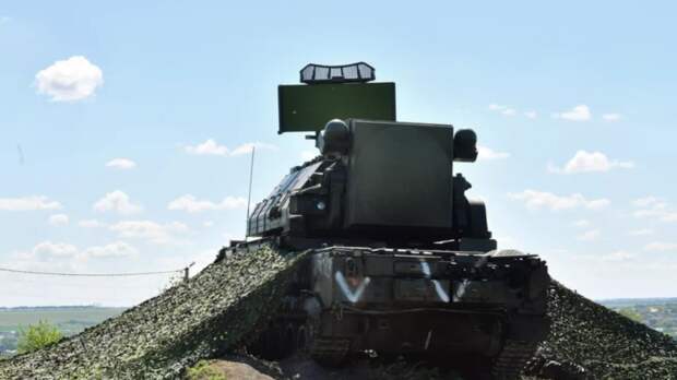 Средства ПВО уничтожили два БПЛА над Ленинградской областью