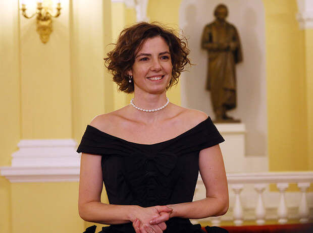 Анну унесла пушкинская метель...