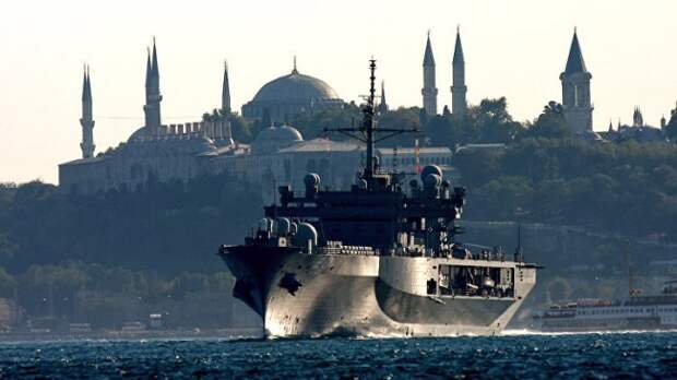 Пиндосы приплыли: В Черное море вошел флагманский корабль 6-го флота США «Маунт Уитни»
