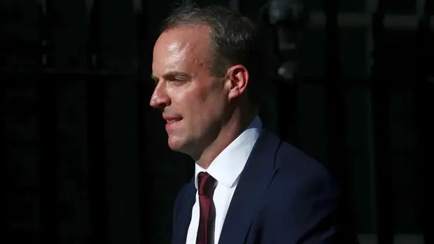 Глава МИД Британии обсудил с Трампом заключение торгового соглашения