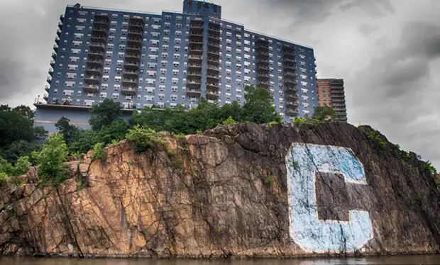 Тюрьма Рикерс в Нью-Йорке. Тюрьма Рикерс в Нью-Йорке.