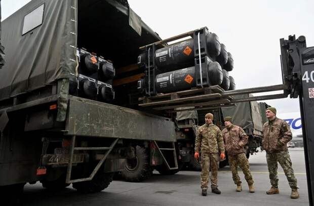 Главы министерств обороны США и Украины обсудили потребности Киева в вооружении