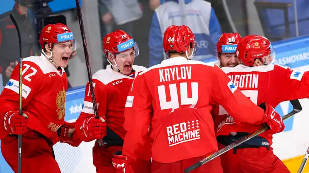 Олимпийский чемпион Борис Михайлов оценил развитие студенческого хоккея в России