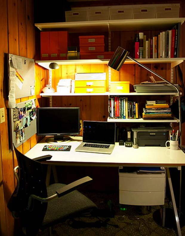 mini-home-office-nook-corner11
