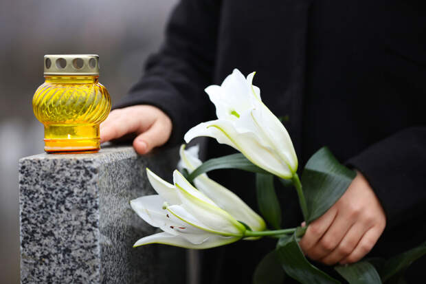 Эксперт Леньшин: не стоит заказывать памятники у слишком дешевых и дорогих компаний