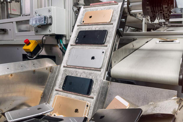 WCCFTech: Apple перестанет бесплатно менять битые стекла на iPhone и своих часах