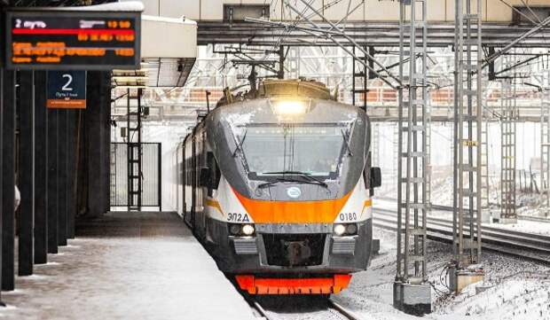 Собянин поддержал модернизацию 10 станций Ярославского и Павелецкого направлений