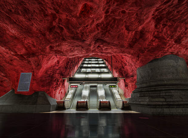 Samye-krasivye-stantsii-metro 7