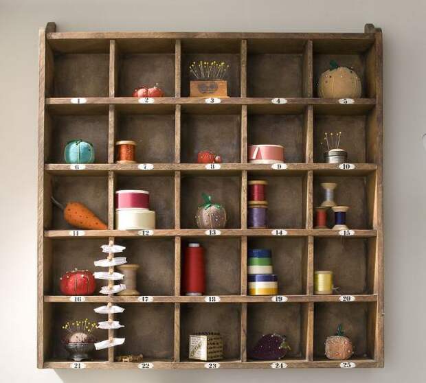 storage-on-wall-shelves11