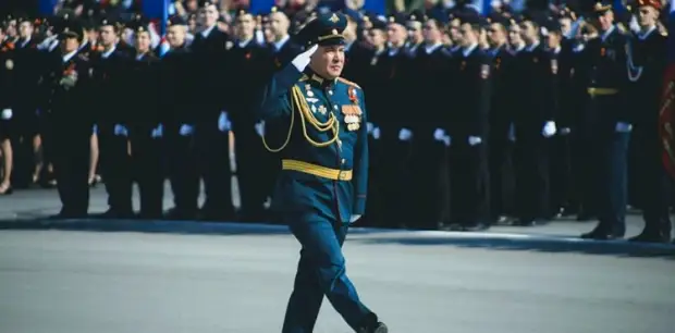 Бессмертный полк и грандиозный фейерверк. Как отпразднуют День Победы в Барнауле в 2022 году