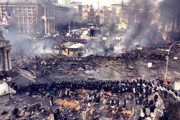 maydan-nezalezhnosti-v-kieve-20-fevralya-2014-goda