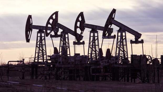 Чуть помедленнее: в ОПЕК+ снизили темпы увеличения добычи