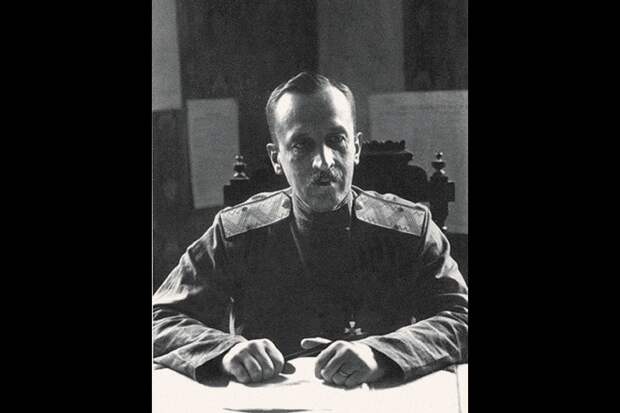 Генерал-майор Н.Э. Бредов