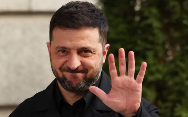 Российский полковник: Зеленский здорово нам помогает