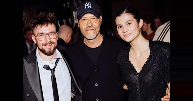 Фёдор Бондарчук, Виктория Исакова и Сергей Бурунов с девушкой посетили день рождения Александра Петрова