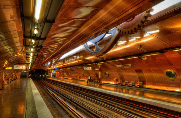 Samye-krasivye-stantsii-metro 17