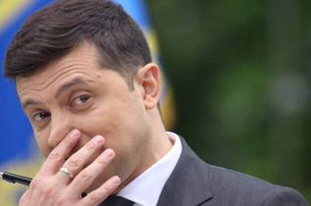 Украинцам стыдно за своего президента