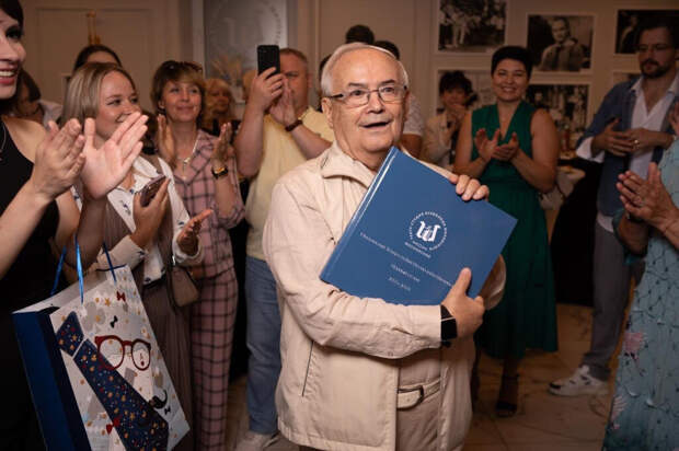 В театре Шиловского стартовал масштабный проект кинопоказов в память о мастере